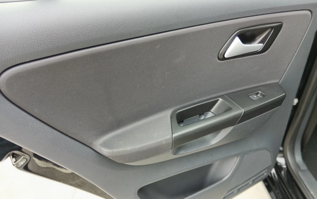 imagem-https://www.socarrao.com.br/sc-vehicle-images-prod/2738603/1789650072472-b0fde2c9da8f41489f99a7e572491759_1784375404974.jpg