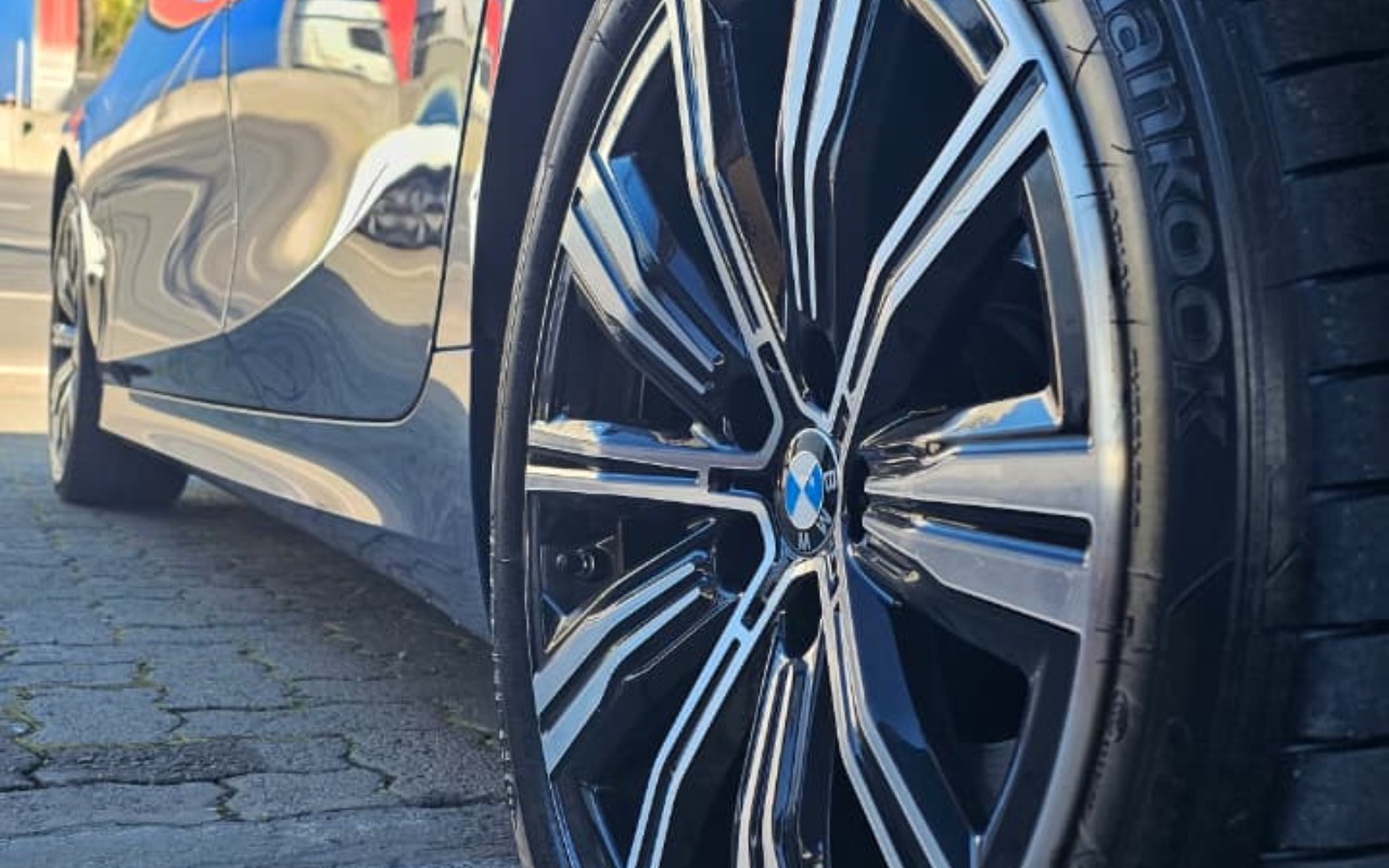 imagem-https://www.socarrao.com.br/sc-vehicle-images-prod/2738647/1784381647810-NmI1NDcyNzQtYzRhZS00N2Y4LWExYmItMzQ2OTRmYzMyMjU4LmpwZw.jpg