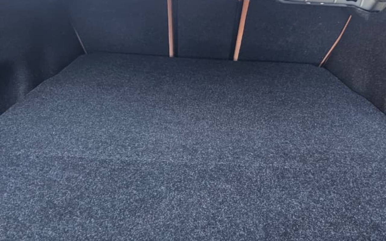 imagem-https://www.socarrao.com.br/sc-vehicle-images-prod/2738647/1784381648677-YmQyNTU3YzUtMWViOS00YTc0LWEwYjEtYjQwN2FhOTNkMTNlLmpwZw.jpg