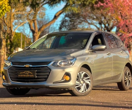 Chevrolet Onix 2024 Prata — foto 1 de 3