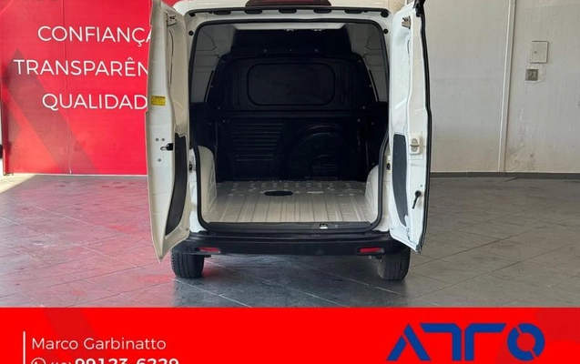 imagem-https://www.socarrao.com.br/sc-vehicle-images-prod/2738686/1788975230795-8288587_10_B_25c9ab3cbe.jpeg