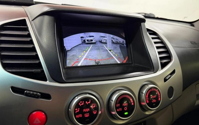 imagem-https://www.socarrao.com.br/sc-vehicle-images-prod/2738742/1785256294302-8290030_9_B_e3570e809a.jpeg