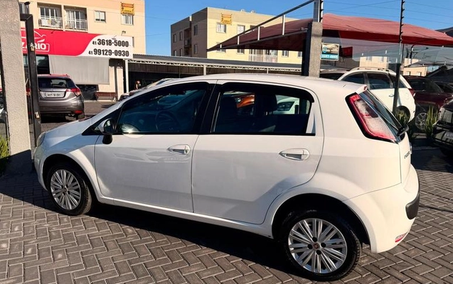 imagem-https://www.socarrao.com.br/sc-vehicle-images-prod/2738756/1786045317401-8245367_5_B_e9a51e49f8.jpeg
