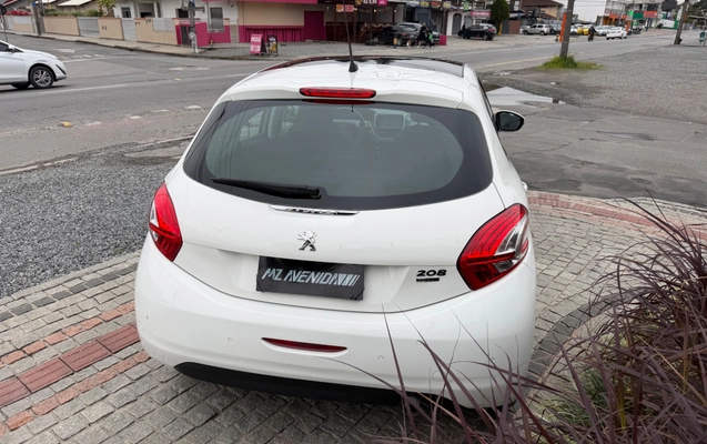 imagem-https://www.socarrao.com.br/sc-vehicle-images-prod/2738774/1784742684182-d1bf2f135c0b4c188f85ea8521e0505b_1784383961761.jpg
