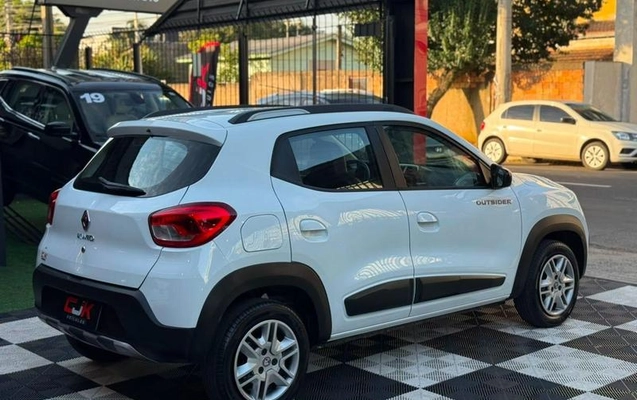 imagem-https://www.socarrao.com.br/sc-vehicle-images-prod/2738791/1789580612897-8293135_3_B_f030d9c585.jpeg