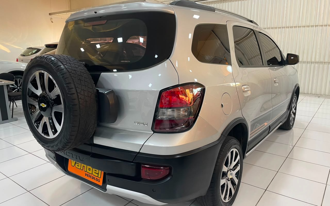 imagem-https://www.socarrao.com.br/sc-vehicle-images-prod/2738872/1784385007492-V2hhdHNBcHAgSW1hZ2UgMjAyNi0wNy0xNSBhdCAxNy4yMy4yNCAoNSkgLSBDb3BpYS5qcGVn.jpeg
