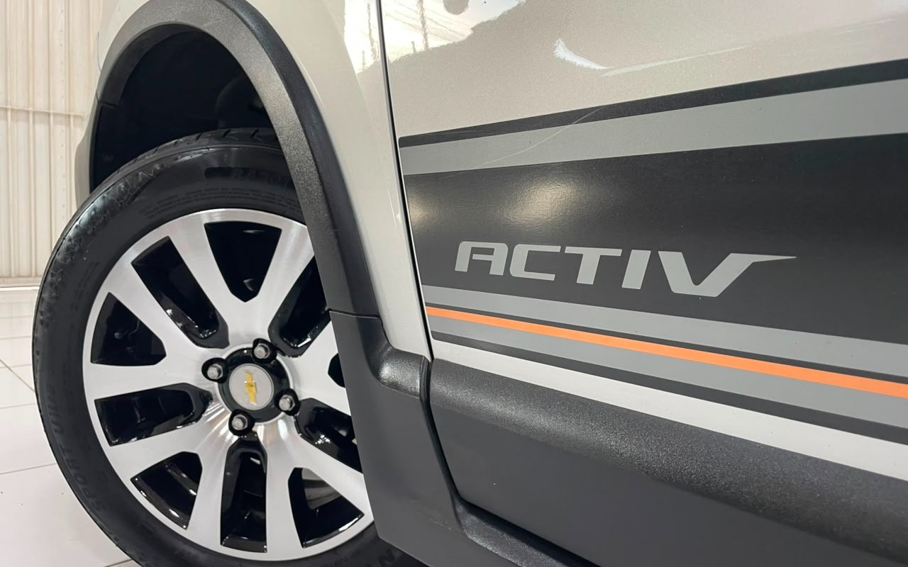 imagem-https://www.socarrao.com.br/sc-vehicle-images-prod/2738872/1784385008583-V2hhdHNBcHAgSW1hZ2UgMjAyNi0wNy0xNSBhdCAxNy4yMy4yNSAoNSkuanBlZw.jpeg