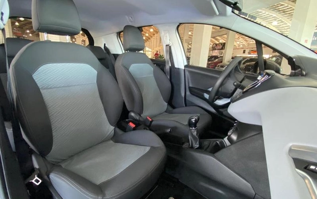 imagem-https://www.socarrao.com.br/sc-vehicle-images-prod/2738895/1785419195902-8292904_5_B_ce7e3653a5.jpeg