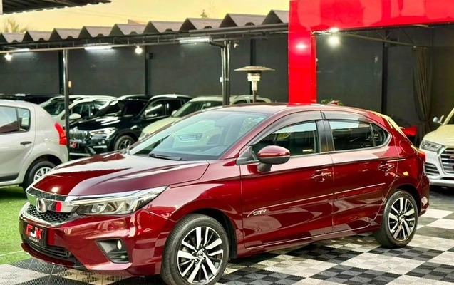 imagem-https://www.socarrao.com.br/sc-vehicle-images-prod/2738903/1786735604659-8293260_10_B_109e7577ad.jpeg