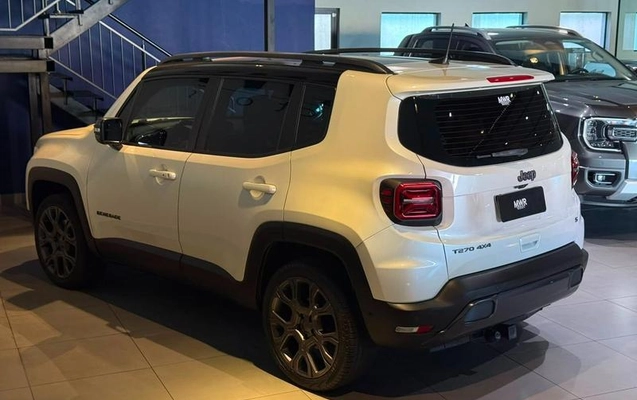 imagem-https://www.socarrao.com.br/sc-vehicle-images-prod/2738908/1789150019120-8290128_8_B_bd289ca6fd.jpeg