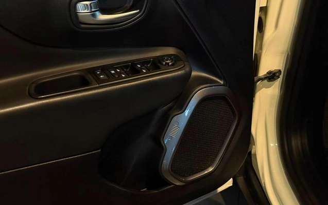 imagem-https://www.socarrao.com.br/sc-vehicle-images-prod/2738908/1789150019126-8290128_10_B_519f9632fc.jpeg
