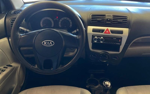 imagem-https://www.socarrao.com.br/sc-vehicle-images-prod/2738925/1788525834818-8293246_8_B_7b1cf6521c.jpeg