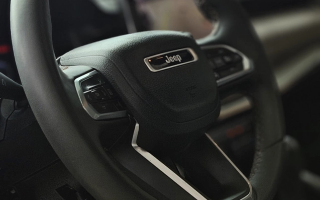 imagem-https://www.socarrao.com.br/sc-vehicle-images-prod/2738935/1784386113260-70K3gzk7ZnQTuxmV6hiza8m08bKdYaKb.jpg