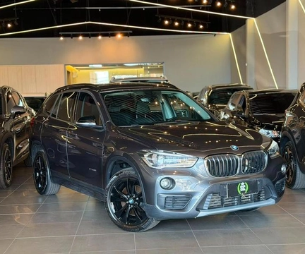 Bmw X1 2018 Cinza — foto 1 de 3