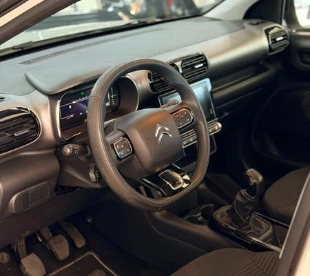 imagem-https://www.socarrao.com.br/sc-vehicle-images-prod/2738941/1784386354743-8290688_8_B_97a22520a9.jpeg