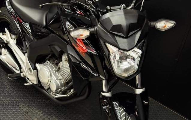 imagem-https://www.socarrao.com.br/sc-vehicle-images-prod/2738967/1784387157349-27a8280daf0747c39978503e61275b3e_1784386981039.jpg