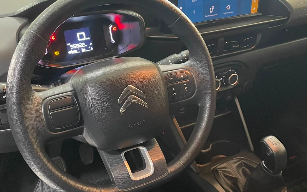 imagem-https://www.socarrao.com.br/sc-vehicle-images-prod/2739032/1784389616372-V2hhdHNBcHAgSW1hZ2UgMjAyNi0wNy0xNSBhdCAxNi4zNi40NSAoNykuanBlZw.jpeg