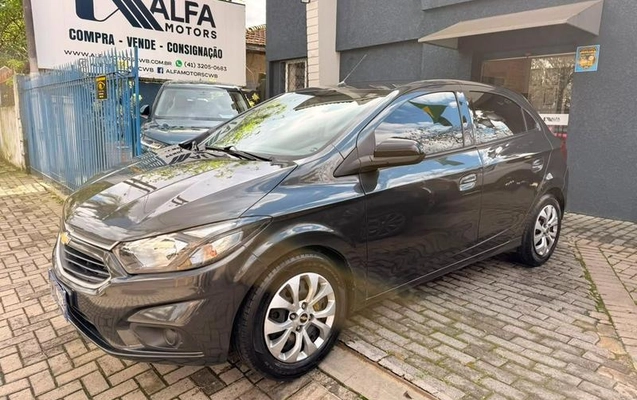 imagem-https://www.socarrao.com.br/sc-vehicle-images-prod/2739314/1785951253051-8293289_0_B_53207ab557.jpeg
