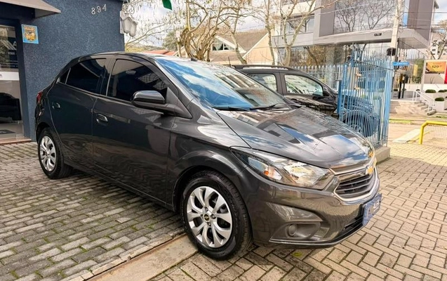 imagem-https://www.socarrao.com.br/sc-vehicle-images-prod/2739314/1785951253052-8293289_1_B_db761c7e58.jpeg