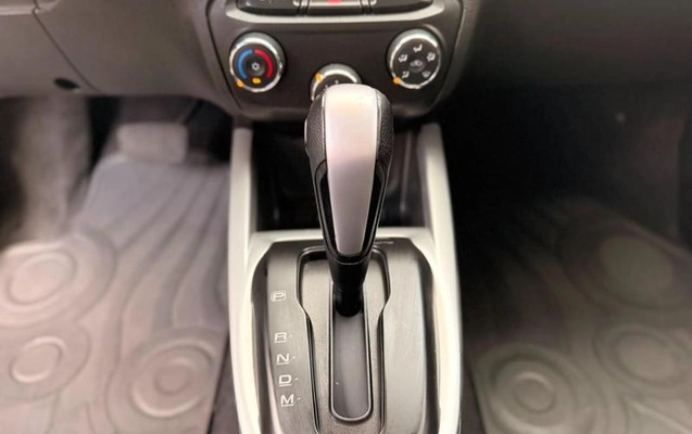 imagem-https://www.socarrao.com.br/sc-vehicle-images-prod/2739314/1785951253071-8293289_19_B_a73934c728.jpeg