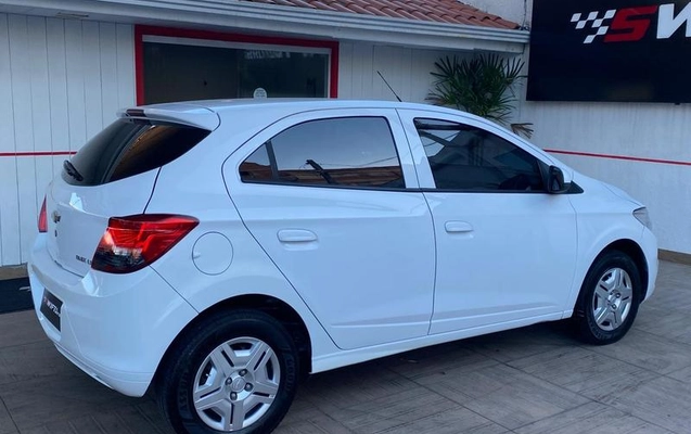 imagem-https://www.socarrao.com.br/sc-vehicle-images-prod/2739371/1785163275008-7504223_4_B_9f5b22a212.jpeg