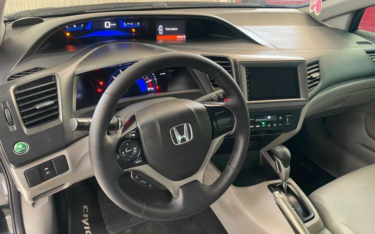 imagem-https://www.socarrao.com.br/sc-vehicle-images-prod/2739446/1784396628400-V2hhdHNBcHAgSW1hZ2UgMjAyNi0wNy0xNSBhdCAxNS4wMS40NC5qcGVn.jpeg
