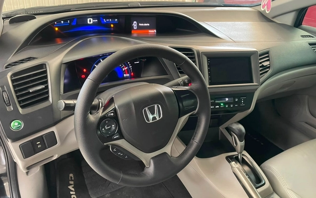 imagem-https://www.socarrao.com.br/sc-vehicle-images-prod/2739446/1784396628400-V2hhdHNBcHAgSW1hZ2UgMjAyNi0wNy0xNSBhdCAxNS4wMS40NC5qcGVn.jpeg