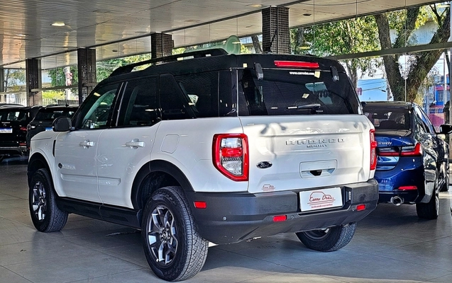 imagem-https://www.socarrao.com.br/sc-vehicle-images-prod/2739448/1789563186986-m4bentQpGxDNRf9ICzo4o3h7FVfr05Nw.jpg