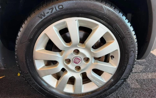 imagem-https://www.socarrao.com.br/sc-vehicle-images-prod/2739475/1790100169007-8293997_4_B_76944a1c61.jpeg