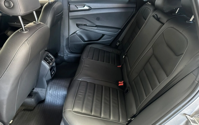 imagem-https://www.socarrao.com.br/sc-vehicle-images-prod/2739590/1786796567252-integration-api-jnxvIylVhYzuZRI2FtBhd7zl1UuwgAJt.jpg