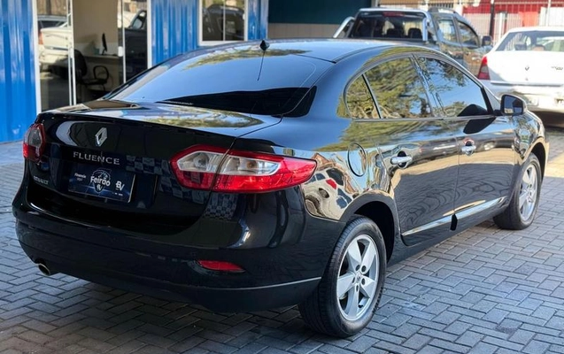 imagem-https://www.socarrao.com.br/sc-vehicle-images-prod/2739604/1787942810678-8191283_2_B_2af28bfc0d.jpeg