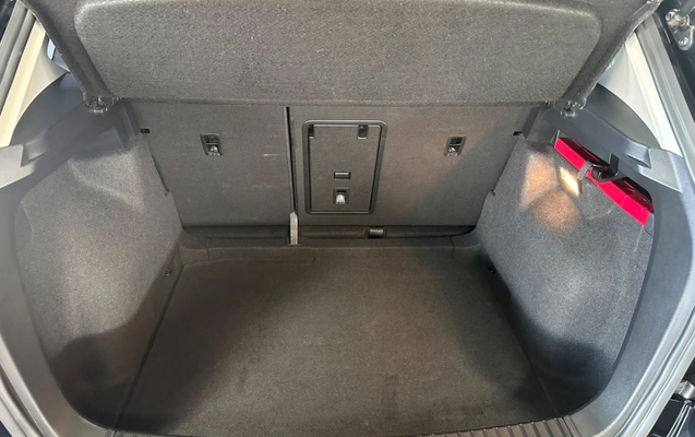 imagem-https://www.socarrao.com.br/sc-vehicle-images-prod/2739619/1786796302128-integration-api-c41HGF9vRCeJIJVwiXaIALt79J2OYFsg.jpg
