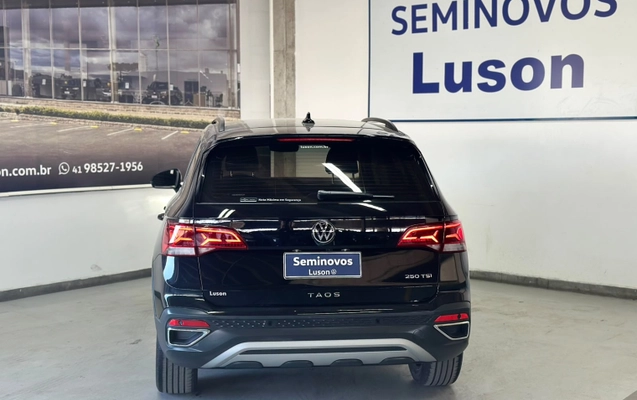 imagem-https://www.socarrao.com.br/sc-vehicle-images-prod/2739619/1786796302130-integration-api-ea8yaEYJxVzGrCFN1JrBno8WHolwRsg6.jpg
