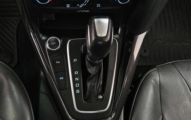 imagem-https://www.socarrao.com.br/sc-vehicle-images-prod/2739621/1789064412108-8250241_24_B_a24b0f4a09.jpeg