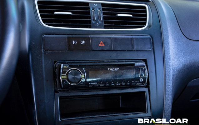 imagem-https://www.socarrao.com.br/sc-vehicle-images-prod/2739807/1784410166327-003_47934a76a7d383e3c49049e7a1ea854e.jpg