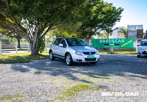 Suzuki SX4 2012 Prata — foto 1 de 3