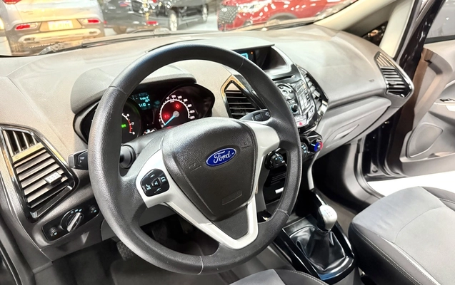 imagem-https://www.socarrao.com.br/sc-vehicle-images-prod/2739845/1784414503916-1_073844.jpg