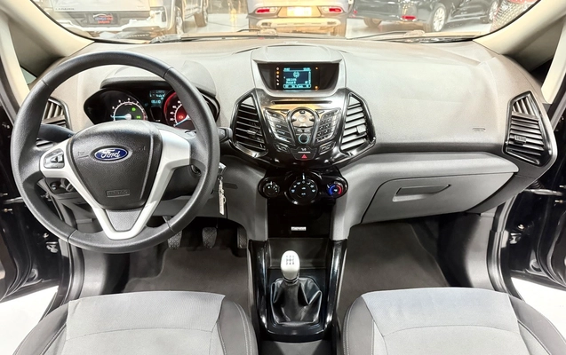 imagem-https://www.socarrao.com.br/sc-vehicle-images-prod/2739845/1784414503917-1_073845.jpg