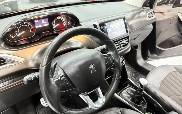 imagem-https://www.socarrao.com.br/sc-vehicle-images-prod/2739846/1784415083669-1_113543.jpg