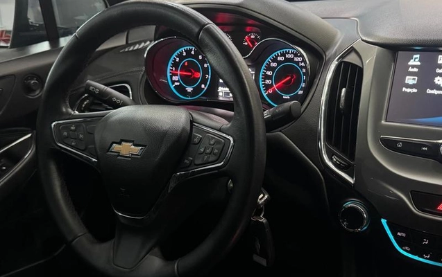 imagem-https://www.socarrao.com.br/sc-vehicle-images-prod/2739886/1788441697297-8213719_15_B_c3b4e5de55.jpeg