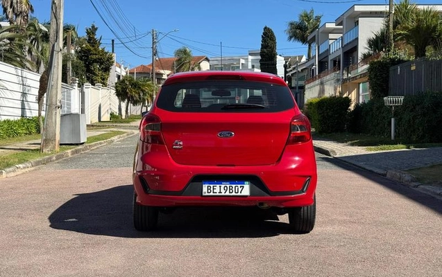 imagem-https://www.socarrao.com.br/sc-vehicle-images-prod/2746558/1788962931671-8294422_9_B_3cb53ece91.jpeg