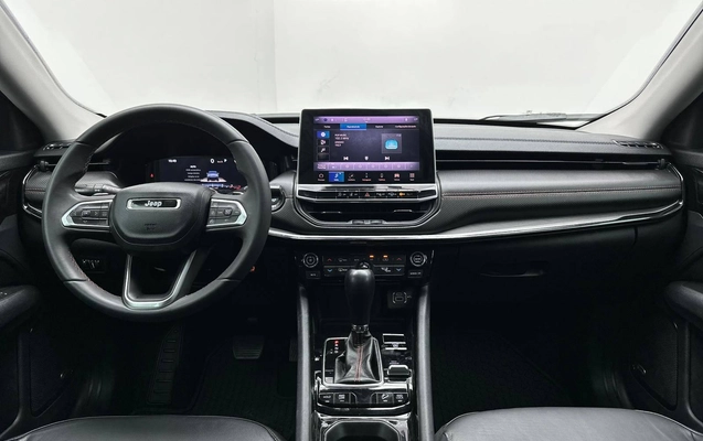 imagem-https://www.socarrao.com.br/sc-vehicle-images-prod/2753556/1784548055274-cb2c98aa499c46118b7b393af497af28_1775833041510.jpeg