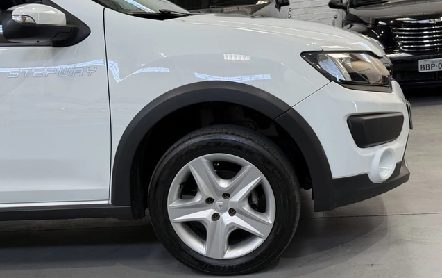 imagem-https://www.socarrao.com.br/sc-vehicle-images-prod/2753778/1784548733027-vehicle_image_1784548421_ea2ad0c3018547fa20c6321e30262095.jpeg