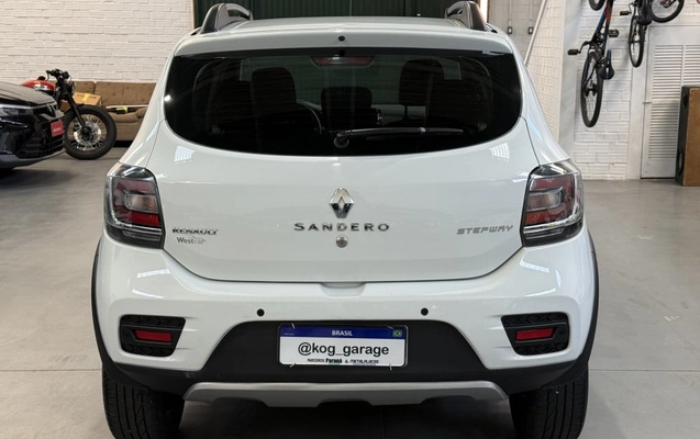 imagem-https://www.socarrao.com.br/sc-vehicle-images-prod/2753778/1784548733030-vehicle_image_1784548426_c99a7a150a6c80a4739c0bacff15b950.jpeg