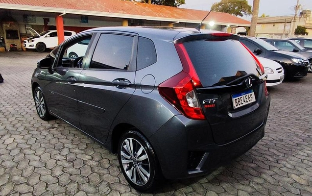 imagem-https://www.socarrao.com.br/sc-vehicle-images-prod/2754057/1784669266598-8272998_18_B_c857fbf28a.jpeg