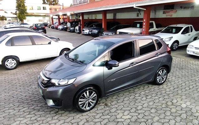 imagem-https://www.socarrao.com.br/sc-vehicle-images-prod/2754057/1784669266599-8272998_11_B_306dc5db18.jpeg