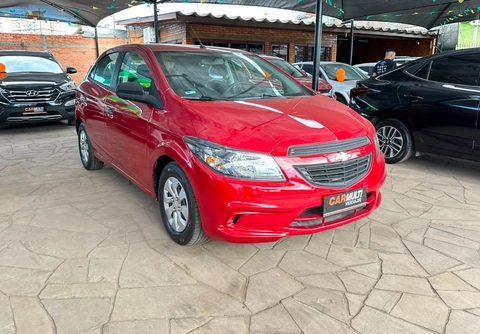 Chevrolet Onix 2019 Vermelho — foto 1 de 3