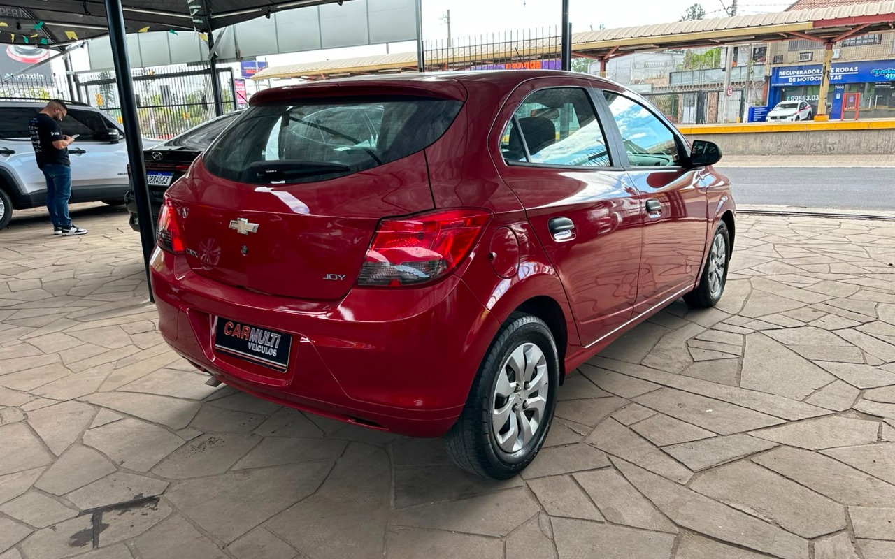 imagem-https://www.socarrao.com.br/sc-vehicle-images-prod/2754882/1784552544762-V2hhdHNBcHAgSW1hZ2UgMjAyNi0wNy0yMCBhdCAwOS41My4xOSAoMikuanBlZw.jpeg