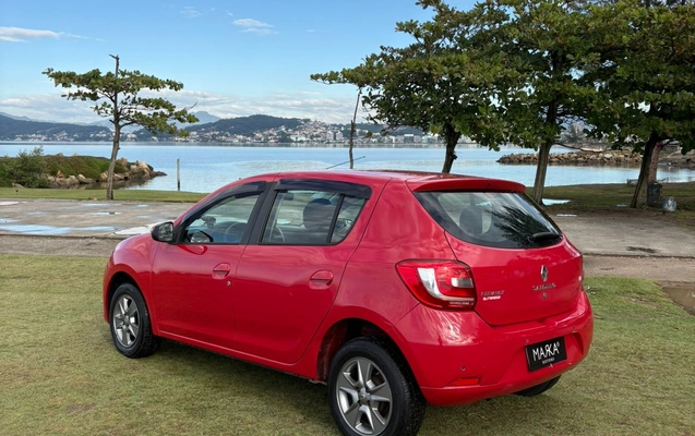 imagem-https://www.socarrao.com.br/sc-vehicle-images-prod/2755098/1787770599707-003_a4176bba31c1bc661664fd19ce7f0572.jpeg