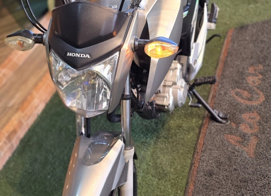 imagem-https://www.socarrao.com.br/sc-vehicle-images-prod/2755126/1784553231654-KSfF1BJlvfI7sFxKhnZbFn7uE16RhQqL.jpg